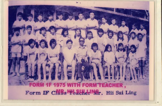 1975 (19)